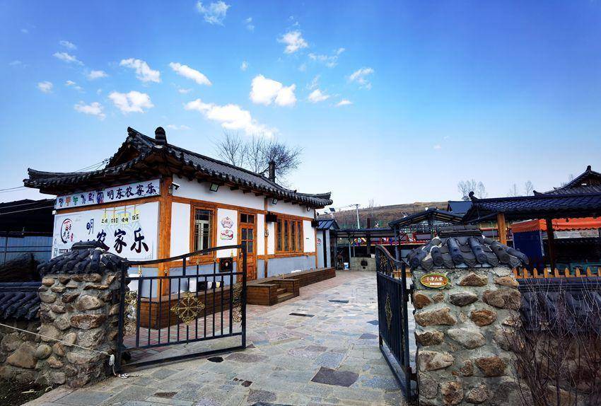 盘活沉睡资源 龙井市智新镇明东村以露营地服务打造乡村振兴新路径